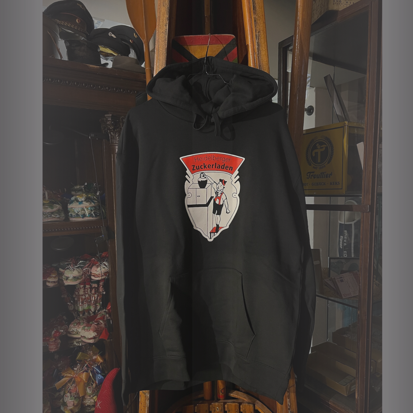 Hoodie (Vorbestellung)
